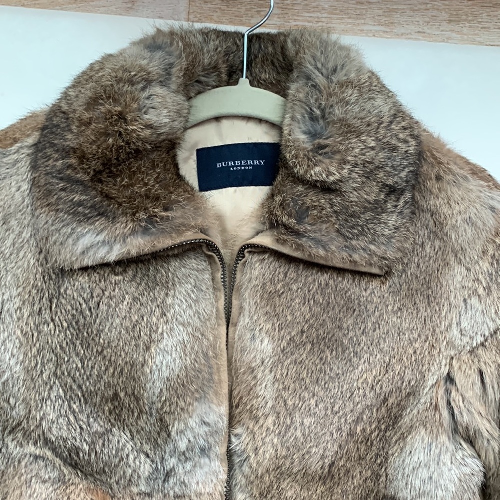 Burberry 🤎 London Cropped Crop Brown Fur Satin Lined Coat Mob Wife Chic 4US 6UK